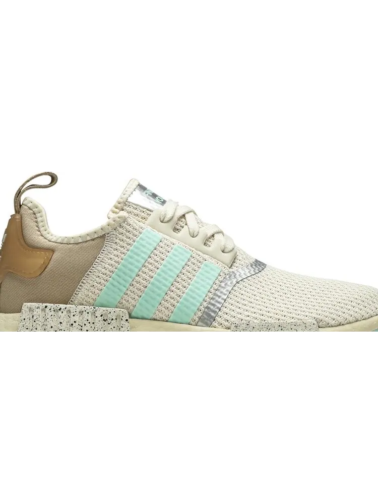 Кроссовки Adidas Star Wars x Wmns NMD_R1 'The Child - Find Your Way' — изображение 2 из 8, загар