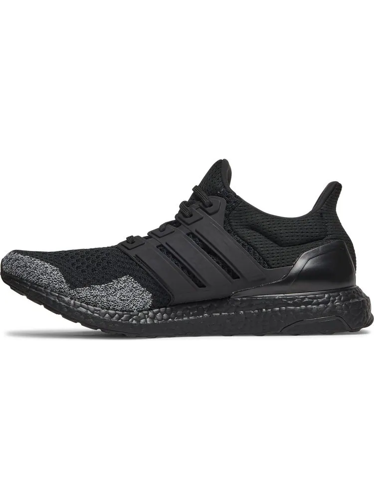Кроссовки Adidas UltraBoost 1.0 DNA 'Oreo Toe' — изображение 3 из 8, черный