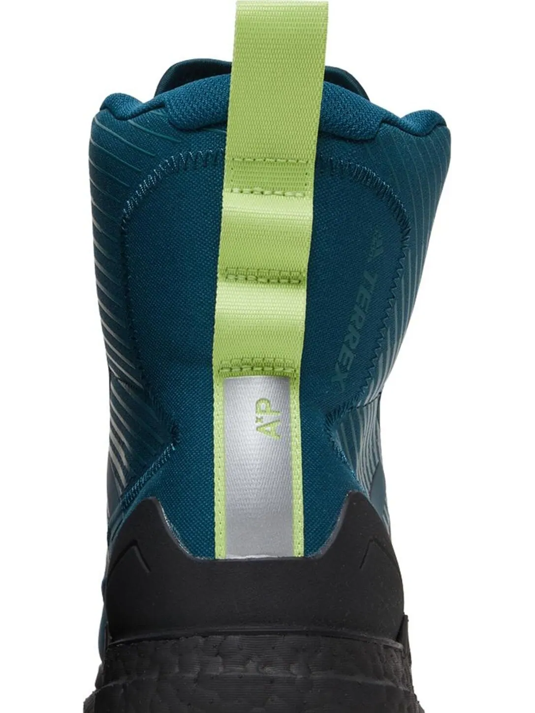Ботинки Adidas Parley x Terrex Free Hiker XPL 'Utility Green' — изображение 7 из 8, зеленый