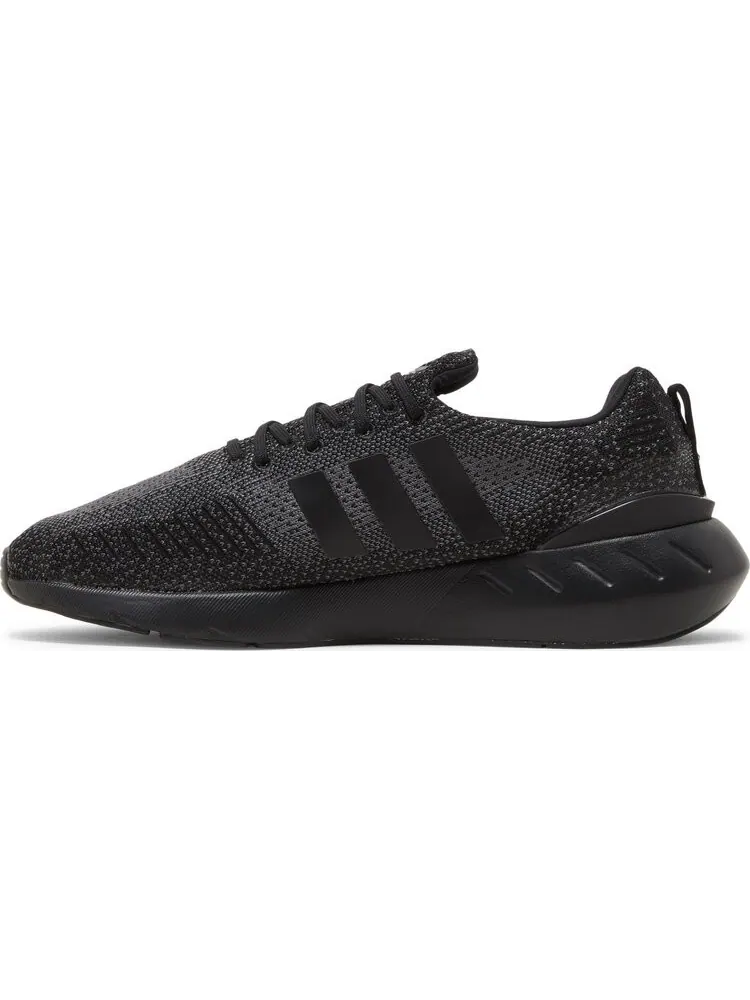 Мужские кроссовки Adidas Swift Run 22 — изображение 3 из 8, черный