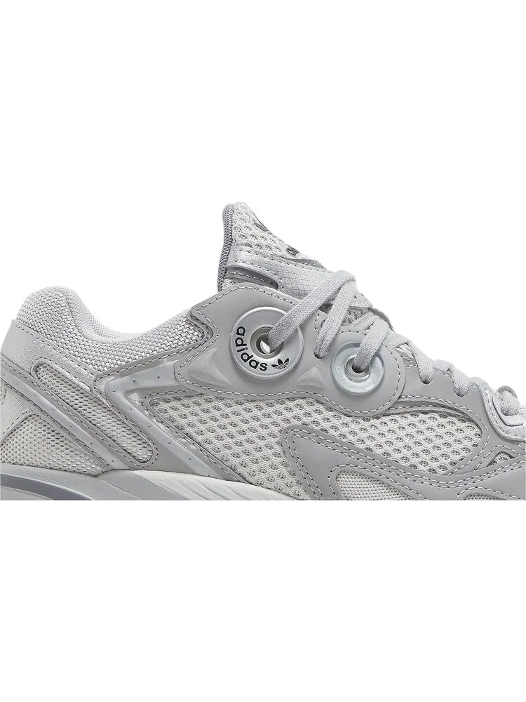 Кроссовки Adidas Wmns Astir — изображение 2 из 8, серый