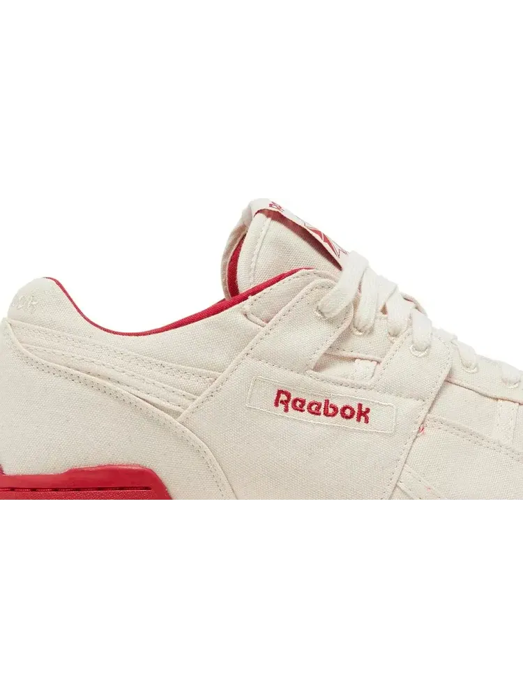 Кроссовки workout plus 'chalk flash red' Reebok, пломбир — изображение 2 из 8, бежевый