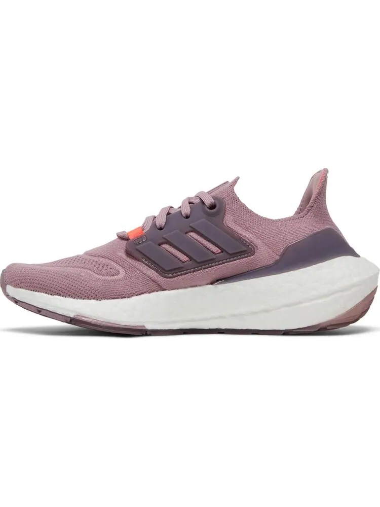 Кроссовки Adidas UltraBoost 22 Big Kid 'Magic Mauve' — изображение 3 из 8, розовый