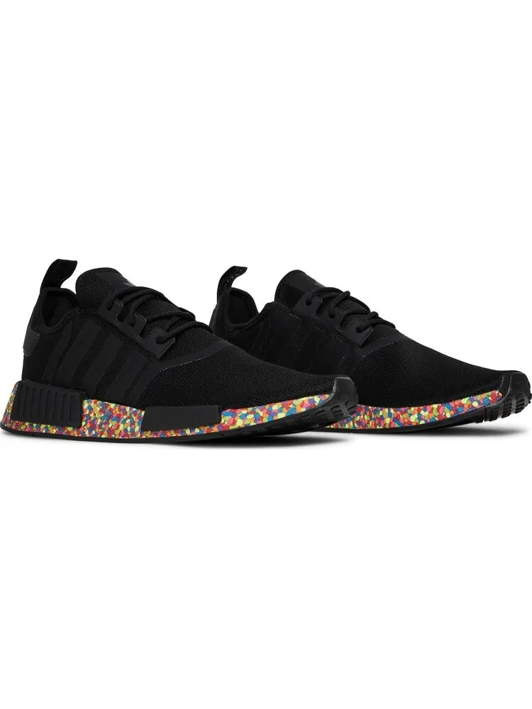 Кроссовки Adidas NMD_R1 'Mosaic Boost Pack' — изображение 8 из 8, черный