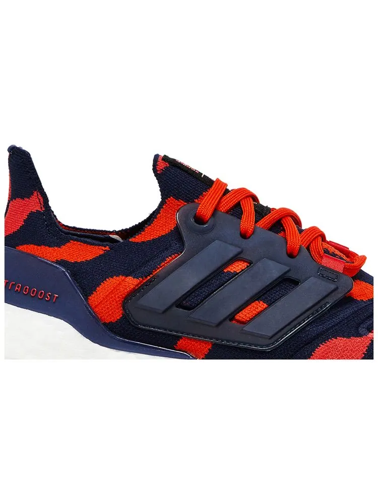 Кроссовки adidas Marimekko x Wmns UltraBoost 22 'Lush Red Navy' — изображение 2 из 8, красный