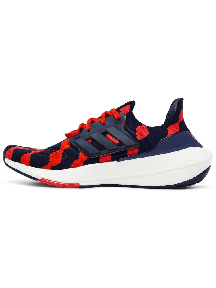 Кроссовки adidas Marimekko x Wmns UltraBoost 22 'Lush Red Navy' — изображение 3 из 8, красный