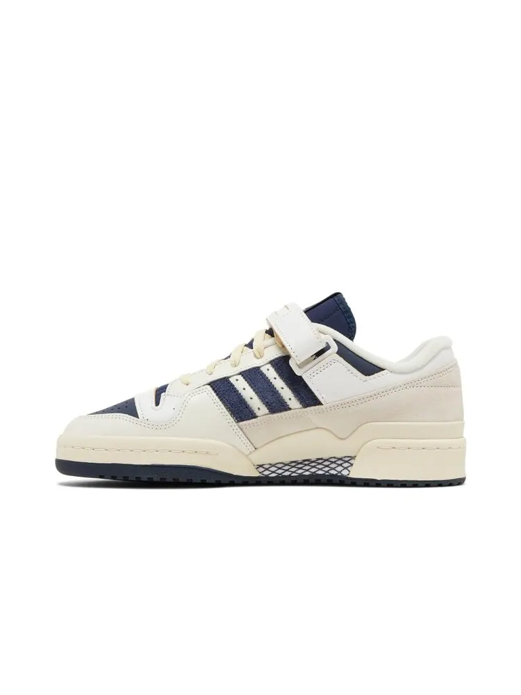 Кроссовки Adidas Forum 84 Low — изображение 3 из 4, белый
