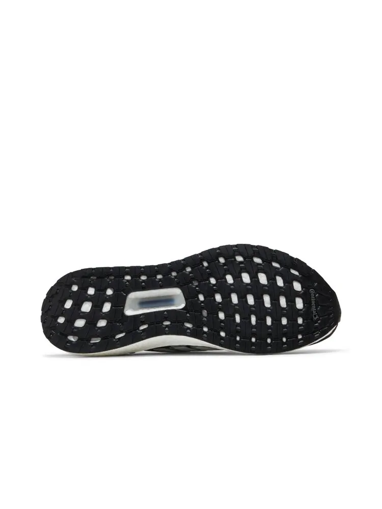 Кроссовки Adidas UltraBoost 19.5 DNA — изображение 4 из 4, белый
