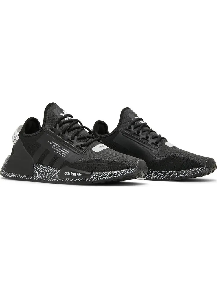 Кроссовки Adidas NMD_R1 V2 'Crackled - Black Carbon' — изображение 8 из 8, черный