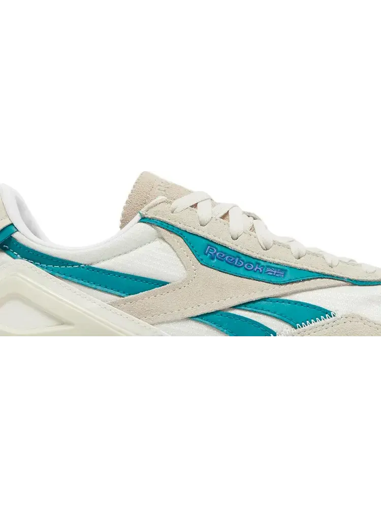 Кроссовки classic leather legacy az 'chalk seaport teal' Reebok, пломбир — изображение 2 из 8, бежевый