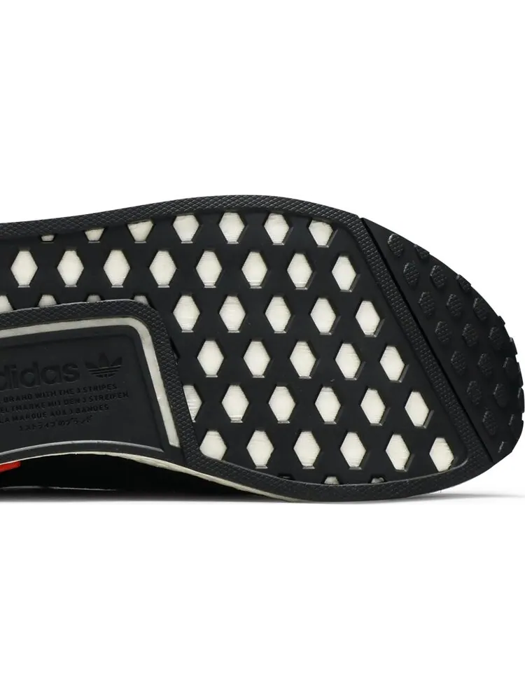 Кроссовки Adidas NMD_R1 'Black OG' — изображение 5 из 8, черный