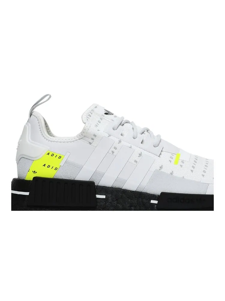 Кроссовки Adidas NMD_R1 — изображение 2 из 4, белый