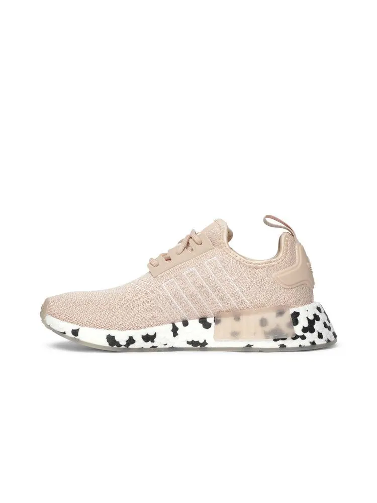Кроссовки adidas Wmns NMD_R1 'Halo Blush' — изображение 4 из 9, белый/черный