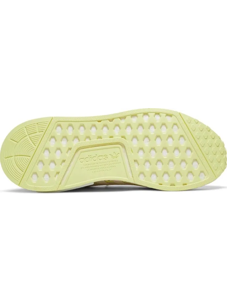 Кроссовки Adidas Wmns NMD_R1 'Wonder White Pulse Yellow' — изображение 4 из 8, бежевый