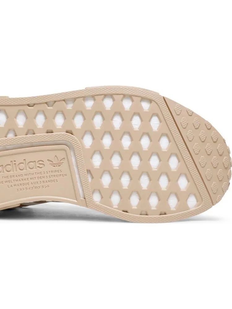 Кроссовки Adidas Wmns NMD_R1 'Leopard Sole - Pale Nude' — изображение 5 из 8, коричневый