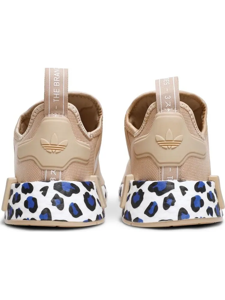 Кроссовки Adidas Wmns NMD_R1 'Leopard Sole - Pale Nude' — изображение 6 из 8, коричневый