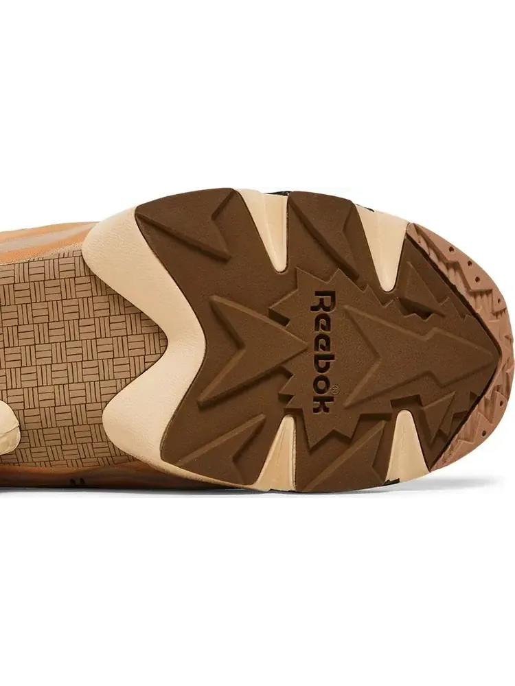Кроссовки kung fu panda x instapump fury 'po' Reebok — изображение 5 из 8, загар