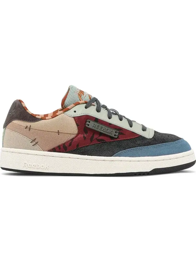 Кроссовки Reebok Club C 85 'Patchwork' x Kung Fu Panda — изображение 1 из 8, мульти