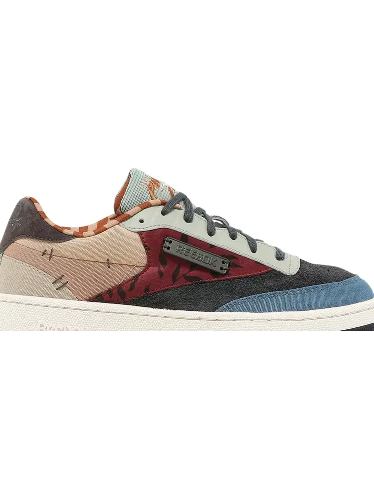 Кроссовки Reebok Club C 85 'Patchwork' x Kung Fu Panda — изображение 2 из 8, мульти