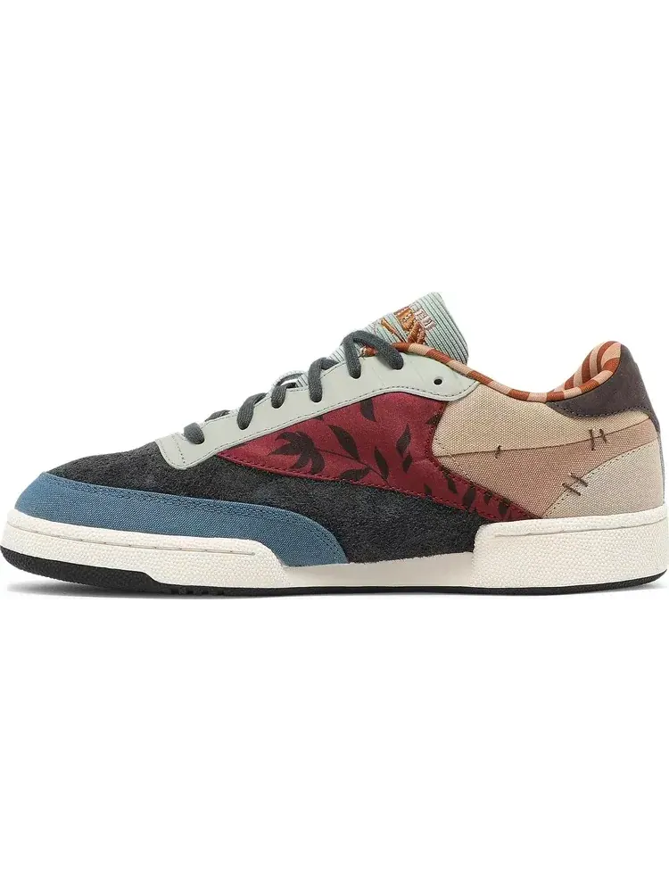 Кроссовки Reebok Club C 85 'Patchwork' x Kung Fu Panda — изображение 3 из 8, мульти