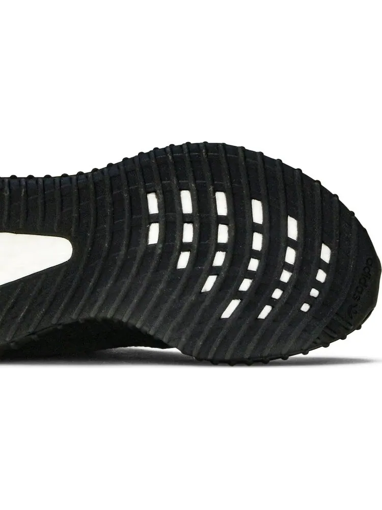 Кроссовки Adidas Yeezy Boost 350 V2 Kids 'Bred' — изображение 5 из 8, черный