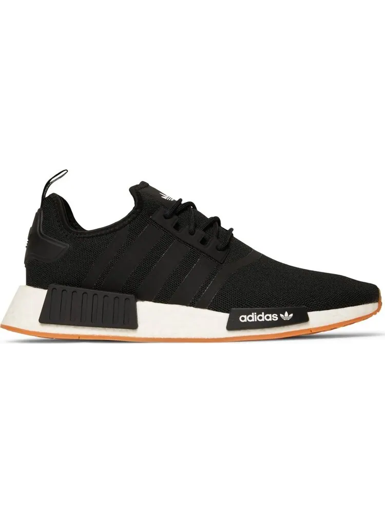 Кроссовки Adidas NMD_R1 Primeblue 'Black Gum' — изображение 1 из 8, черный