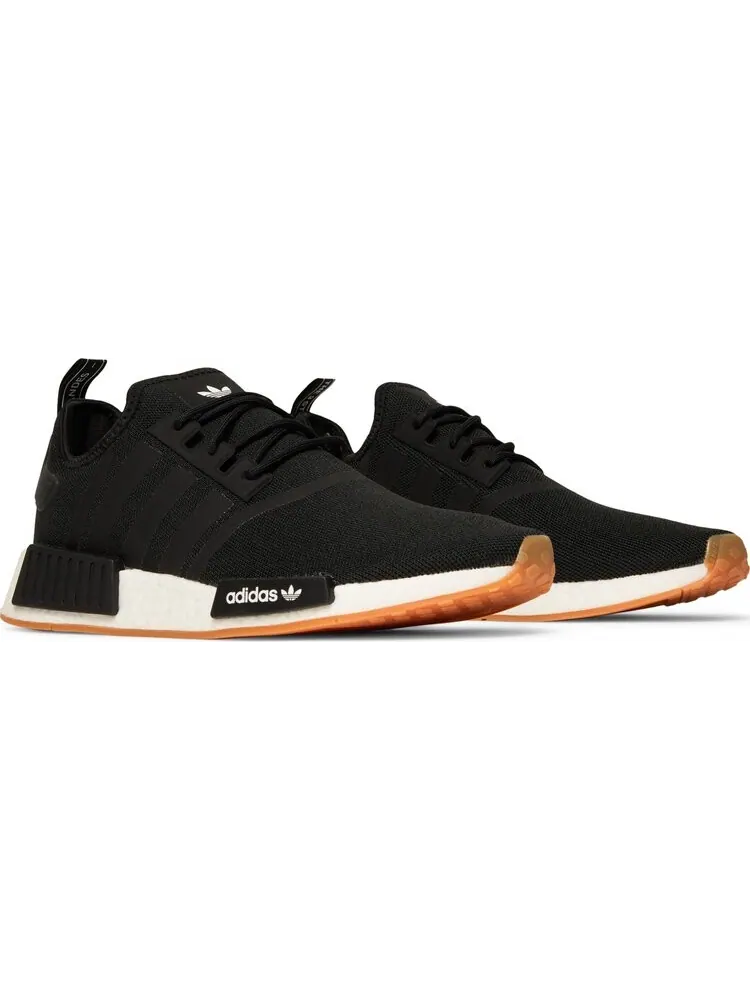 Кроссовки Adidas NMD_R1 Primeblue 'Black Gum' — изображение 8 из 8, черный