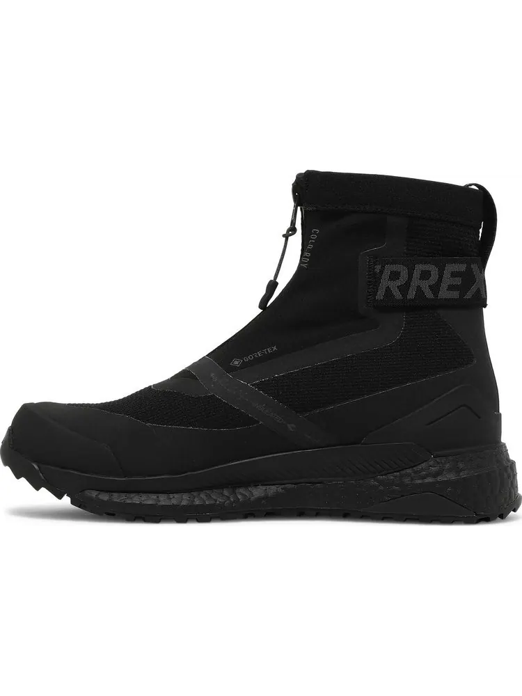 Ботинки Adidas Pharrell x Terrex Free Hiker Zip 'Triple Black' — изображение 3 из 8, черный