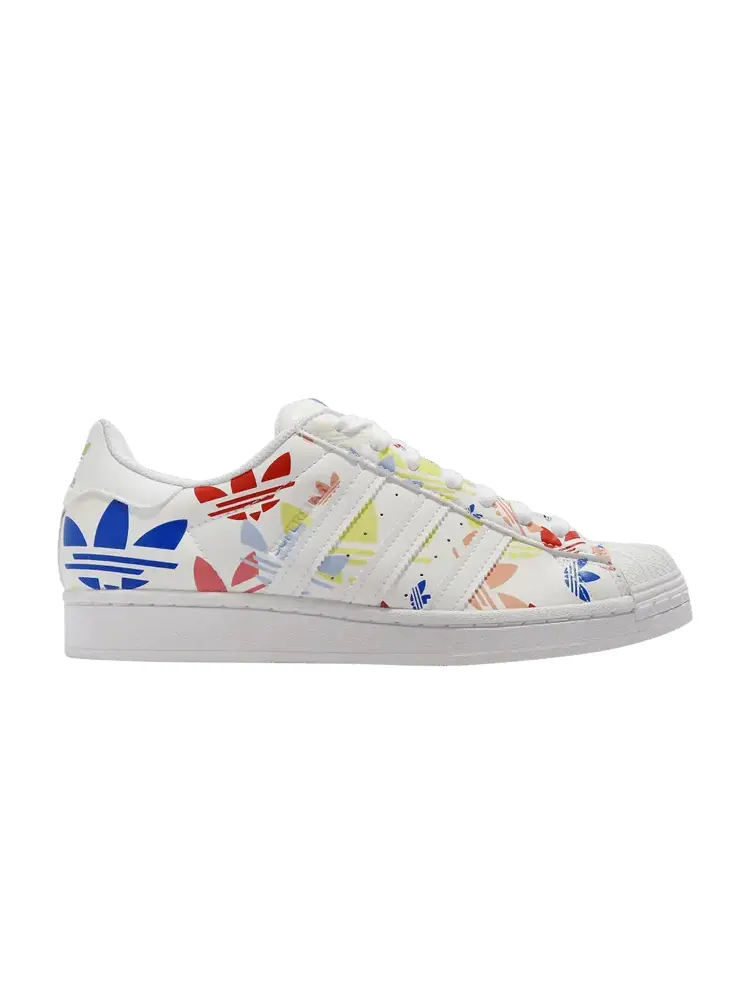 Кроссовки adidas Superstar 'Allover Trefoil - White Multi' — изображение 1 из 1
