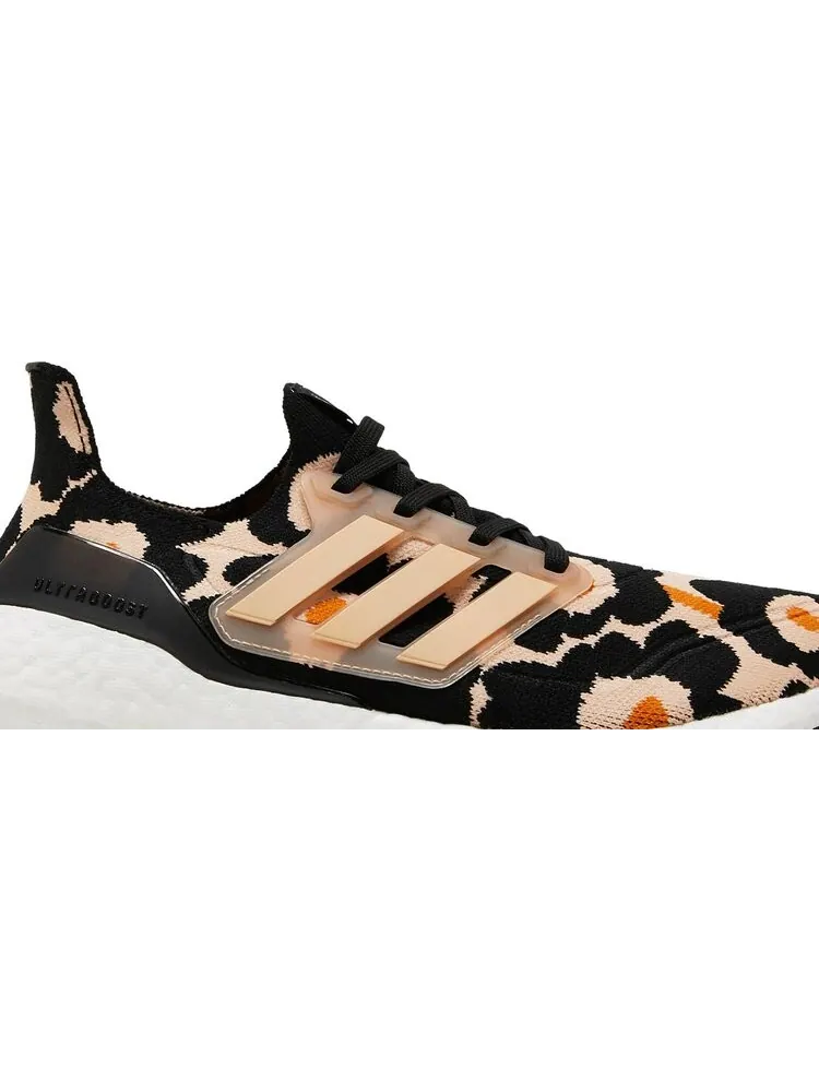 Кроссовки Adidas Marimekko x Wmns UltraBoost 21 'Unikko' — изображение 2 из 8, розовый