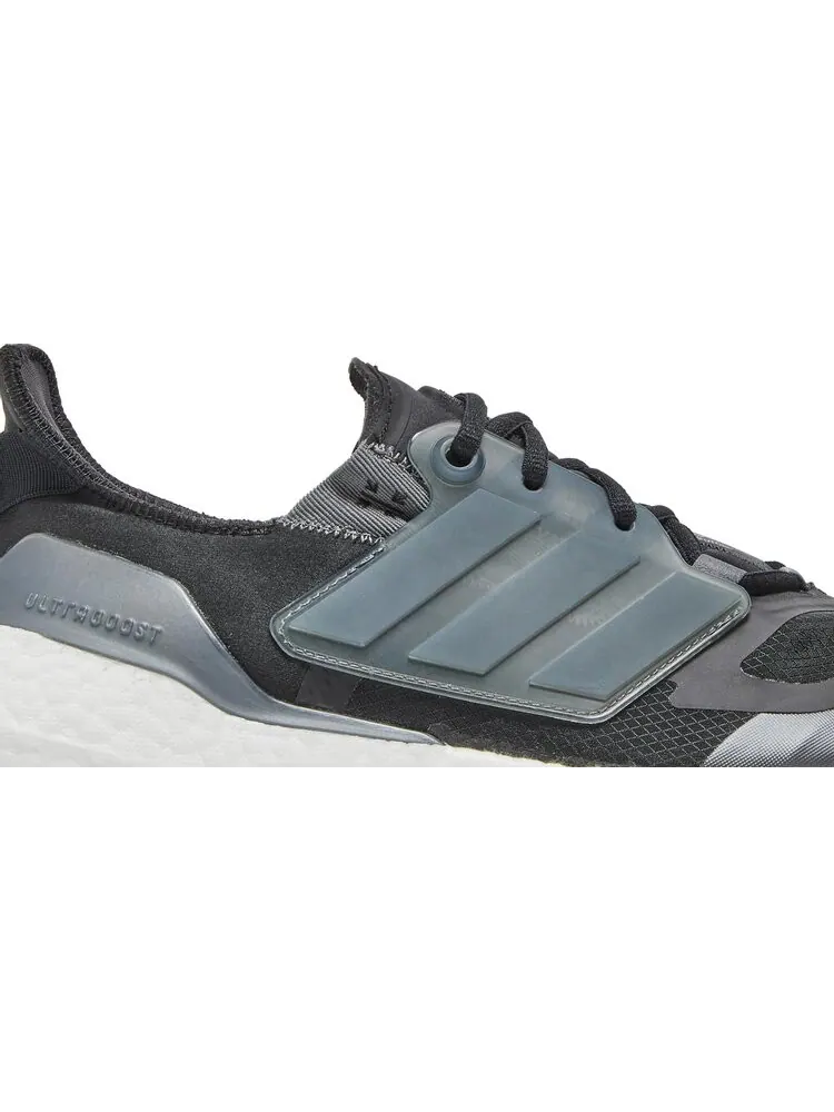 Кроссовки Adidas UltraBoost 22 Cold.RDY 'Black Grey' — изображение 2 из 8, черный