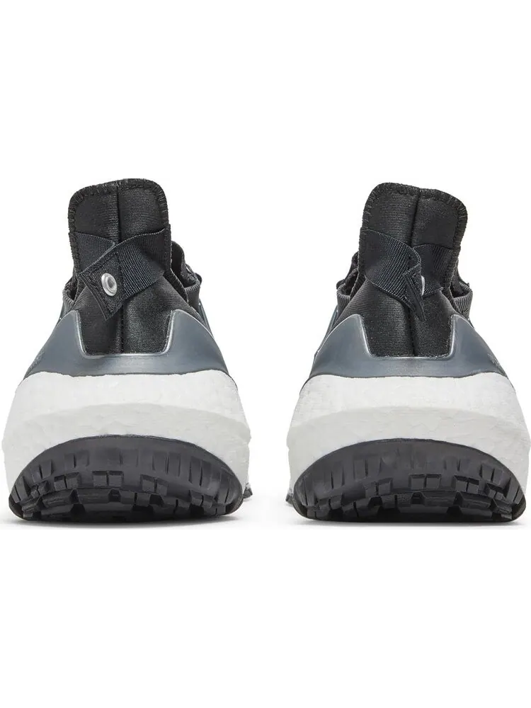 Кроссовки Adidas UltraBoost 22 Cold.RDY 'Black Grey' — изображение 6 из 8, черный