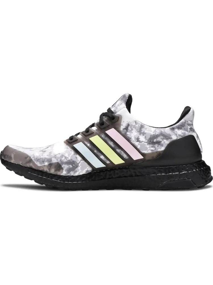 Кроссовки Adidas UltraBoost 'Black Camo' — изображение 3 из 8, черный