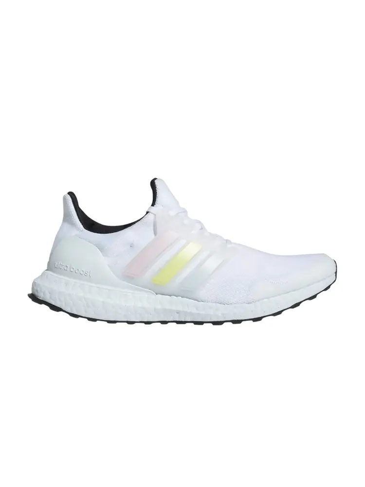 Кроссовки Adidas UltraBoost — изображение 1 из 1, белый