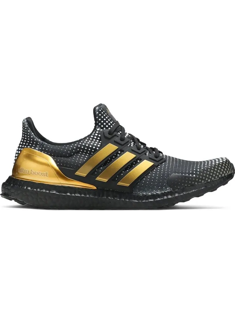Кроссовки Adidas Pat Mahomes x UltraBoost DNA 'Black Gold' — изображение 1 из 8, черный