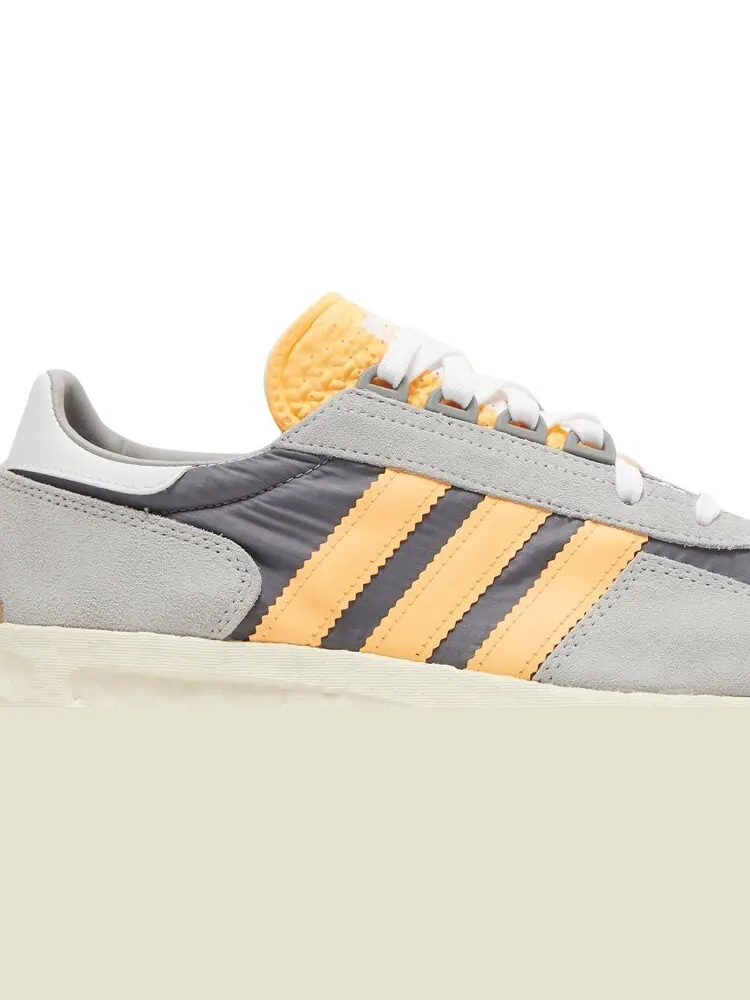 Кроссовки Adidas Retropy E5 'Grey Acid Orange' — изображение 2 из 8, серый