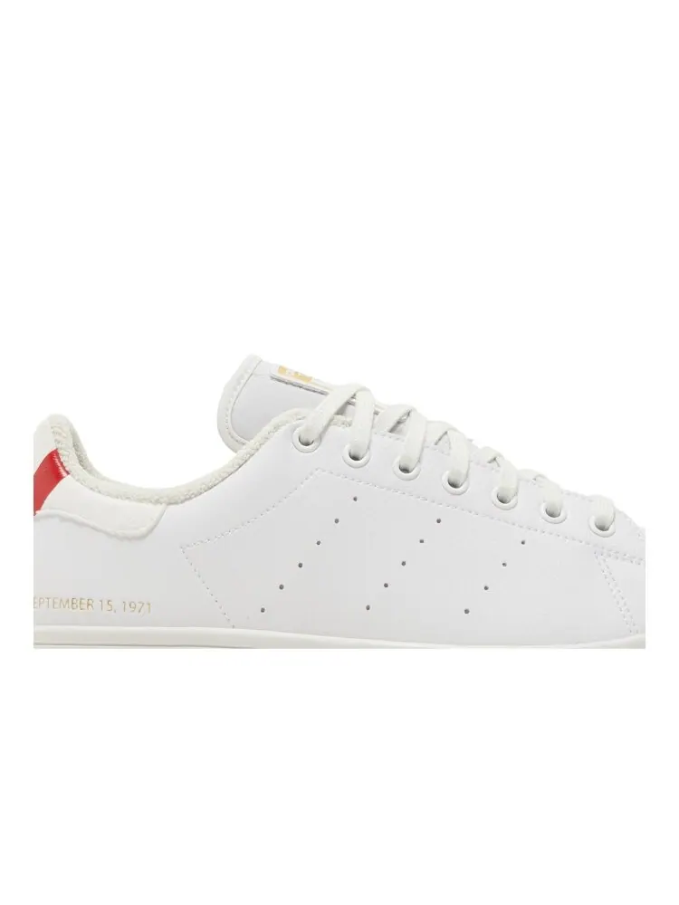 Кроссовки Adidas Stan Smith — изображение 2 из 4, белый