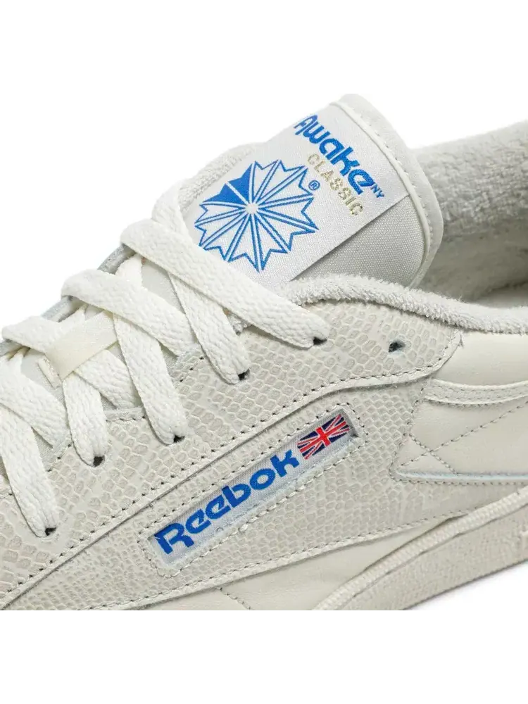 Кроссовки awake ny x club c 85 'white snakeskin' Reebok, пломбир — изображение 10 из 10, бежевый