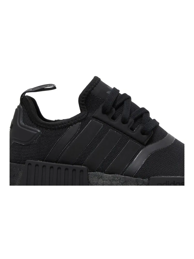 Кроссовки Adidas NMD_R1 J — изображение 2 из 4, черный