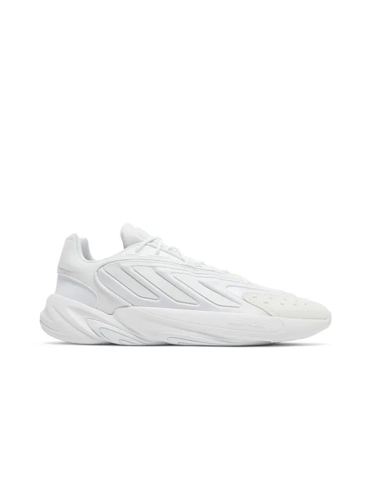 Кроссовки Adidas Ozelia — изображение 1 из 4, белый