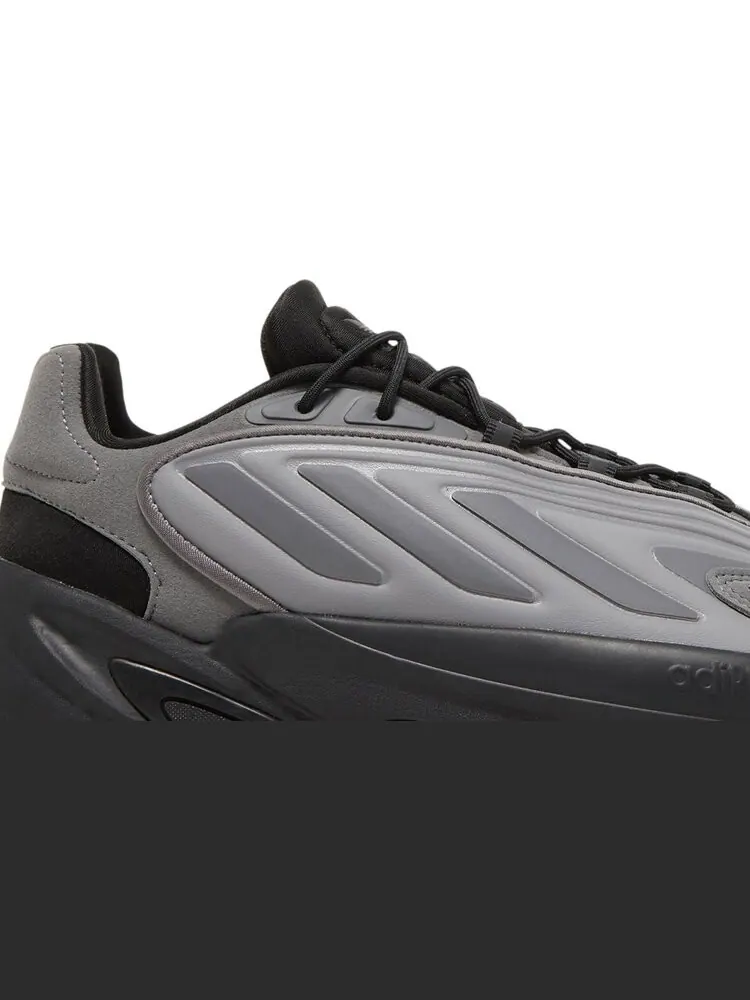 Кроссовки Adidas Ozelia 'Grey Black' — изображение 2 из 8, серый