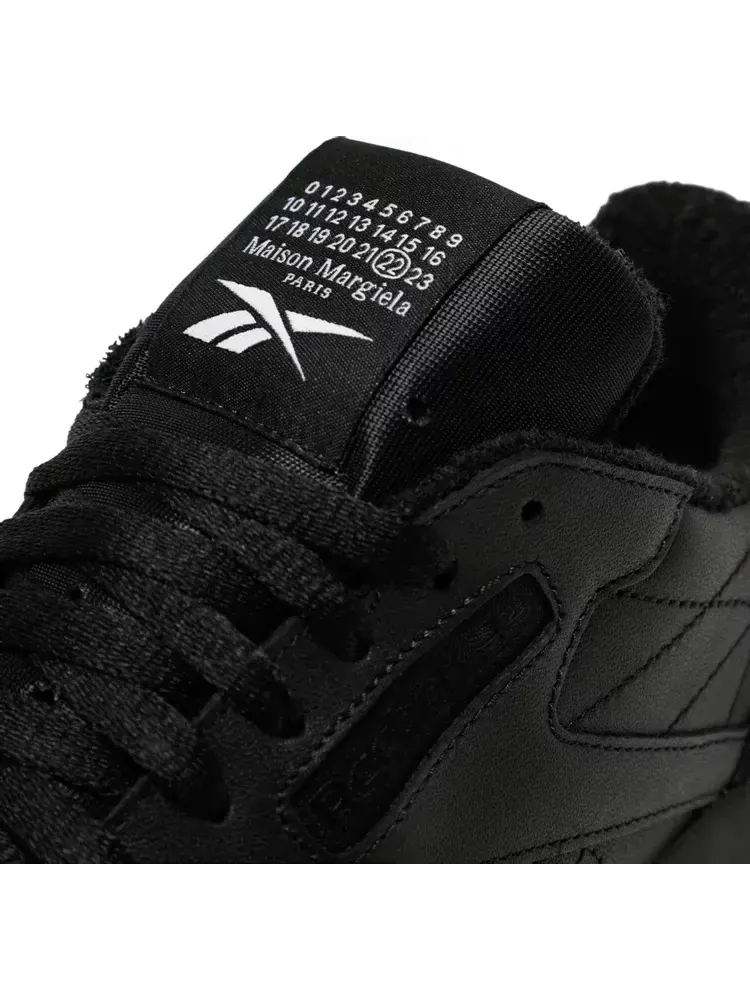 Кроссовки maison margiela x classic leather tabi 'black' Reebok — изображение 9 из 10, черный