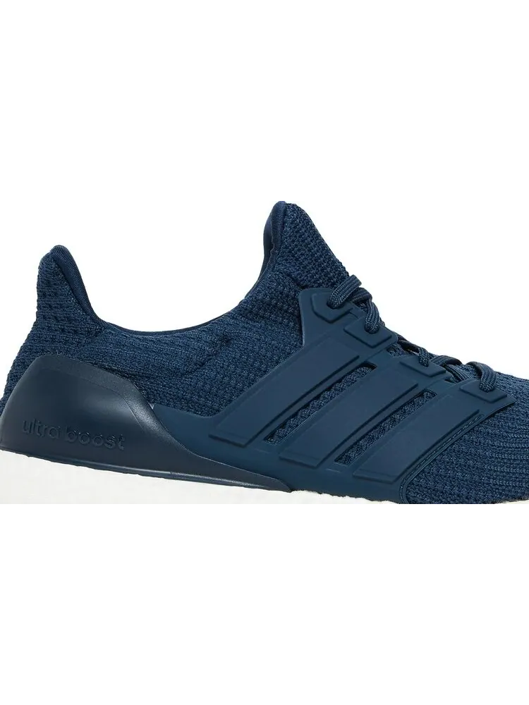 Кроссовки Adidas UltraBoost 4.0 DNA 'Crew Navy' — изображение 2 из 8, синий