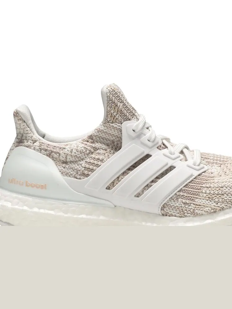 Кроссовки Adidas Wmns UltraBoost 4.0 DNA 'White Cream' — изображение 2 из 8, бежевый