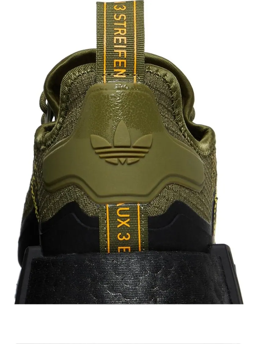 Кроссовки Adidas NMD_R1 'Focus Olive' — изображение 7 из 8, зеленый