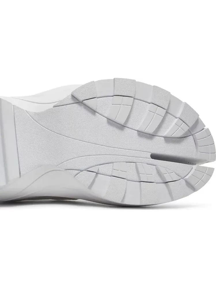 Кроссовки maison margiela x tabi instapump fury oxford 'white porcelain' Reebok — изображение 5 из 8, белый