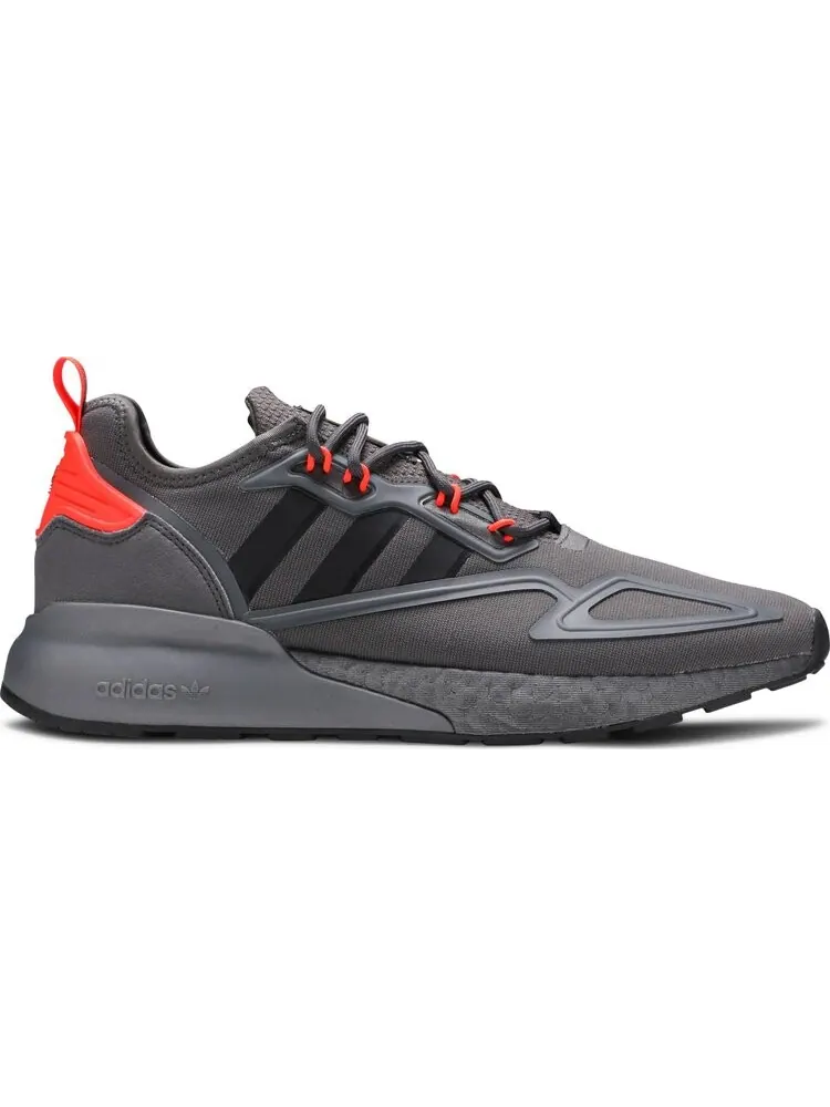 Кроссовки Adidas ZX 2K Boost 'Grey Solar Red' — изображение 1 из 8, серый