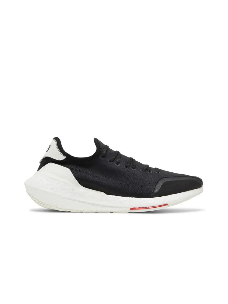 Кроссовки adidas Y-3 UltraBoost 21 'Black White' — изображение 2 из 9, черный/красный/белый