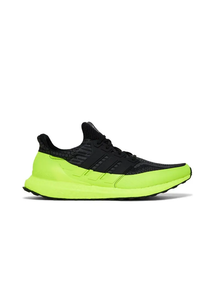 Кроссовки adidas UltraBoost 5.0 DNA 'Black Solar Yellow' — изображение 2 из 9, черный/желтый
