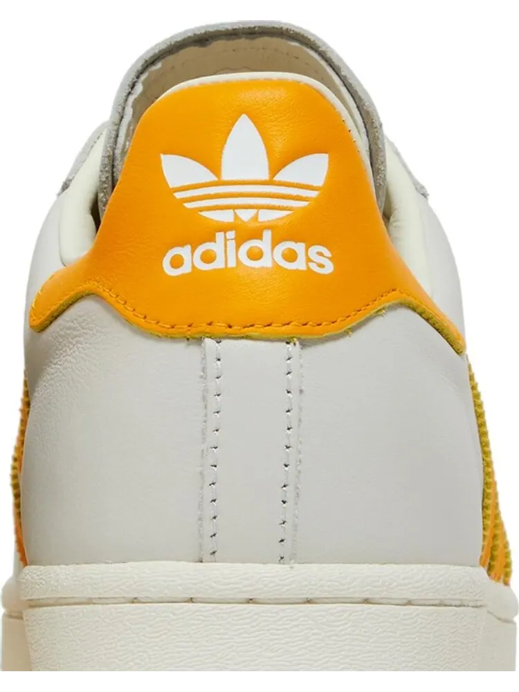 Кроссовки Adidas Superstar 'Off White Collegiate Gold' — изображение 7 из 8, желтый